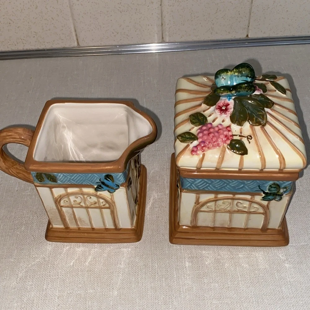 Cracker‎ Barrel Susan Winget Nature Walk Creamer Pitcher & Sugar Bowl Set